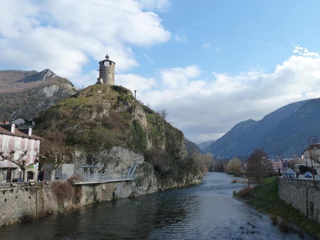 Hotel Le Bellevue Tarascon-sur-Ariège Exterior foto