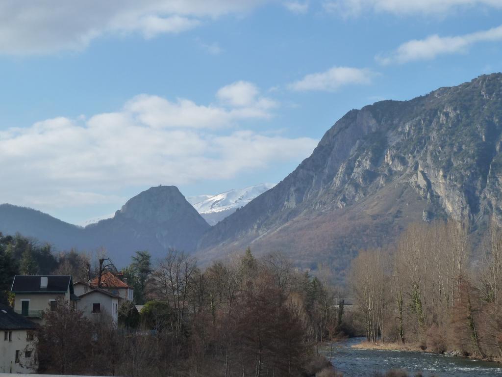 Hotel Le Bellevue Tarascon-sur-Ariège Exterior foto