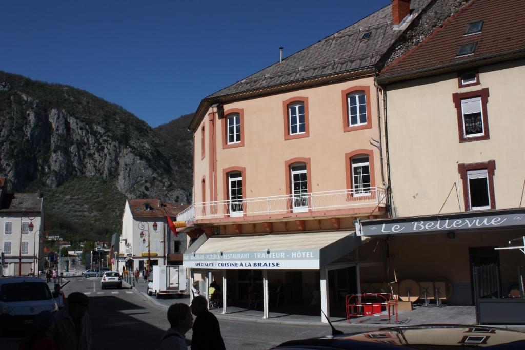 Hotel Le Bellevue Tarascon-sur-Ariège Exterior foto
